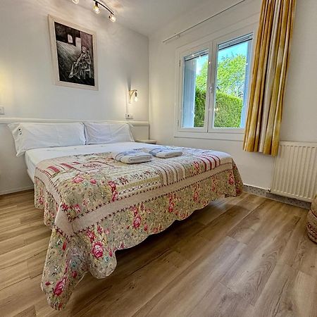Casa Ressagosa - Plus Costa Brava L'Estartit Eksteriør bilde